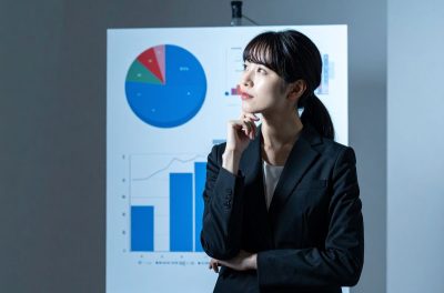 カスタマージャーニーとタッチポイントの設計ガイド｜顧客体験の可視化でカスタマーサクセスを最大化する方法